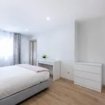 Dreams Apartment