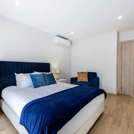 Dreams Apartment *